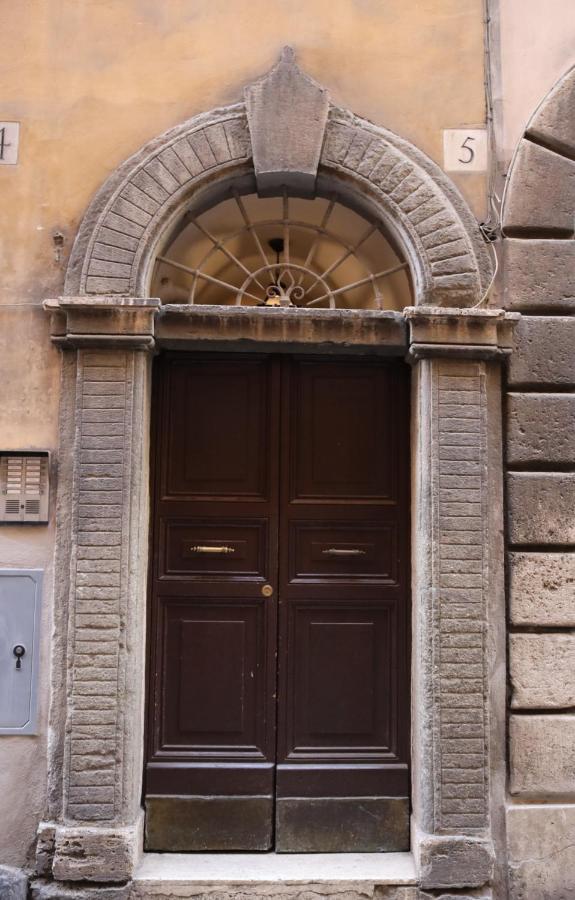 Appartamento Centro Storico Di Roma, Piazza Navona Luaran gambar